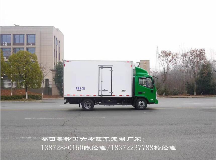 丹东市东风途逸3.5米国六柴油款冷藏车 